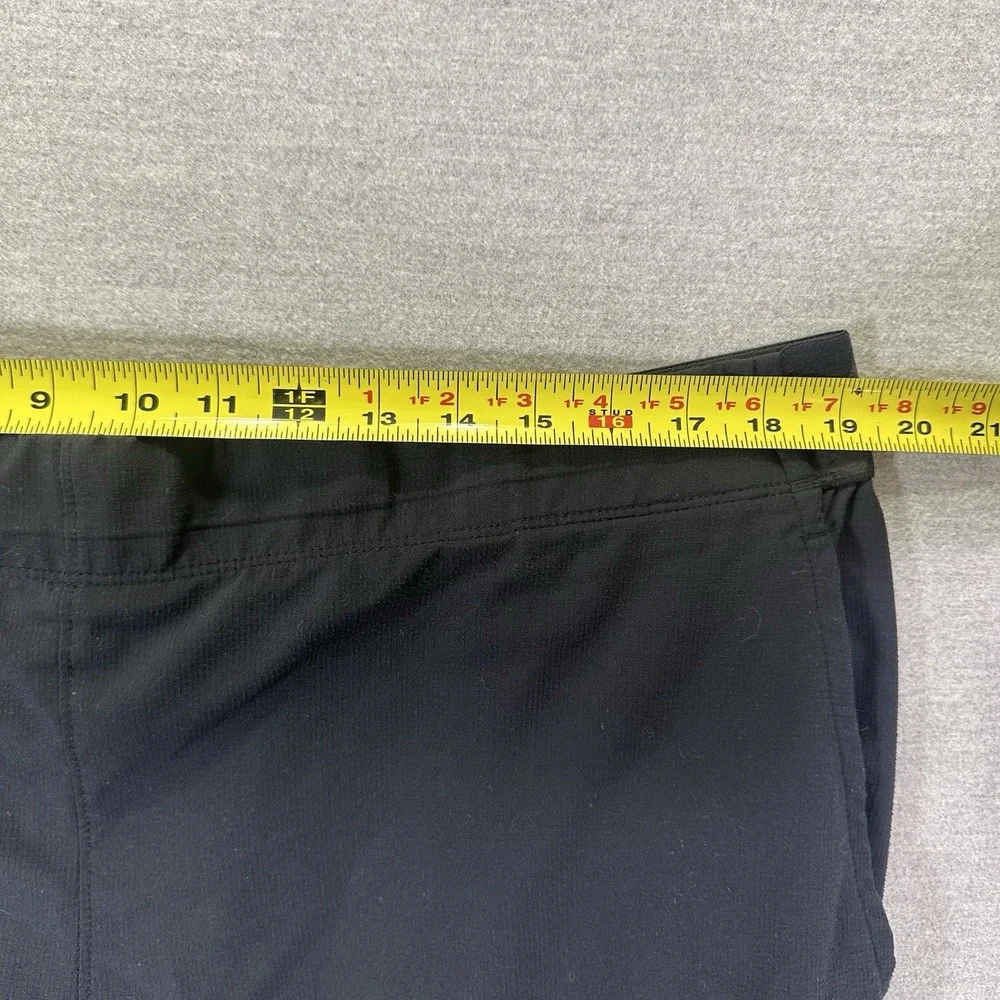 Under Armour Athletic Shorts Men's Size 2XL Black HeatGear Fitted Active Gym - Picture 5 of 7